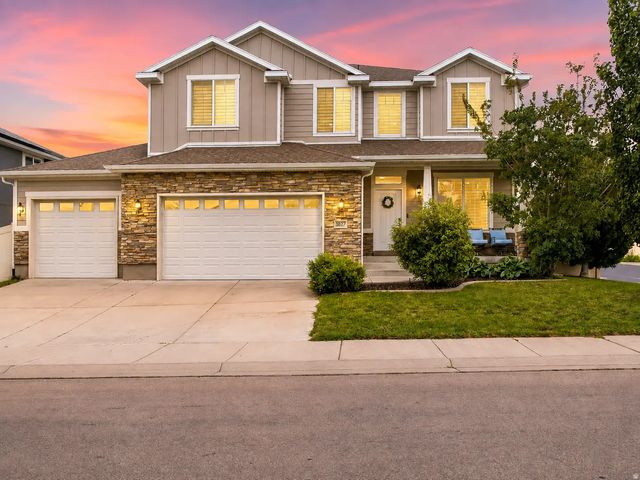 3827 W Coastal Dune Dr, South Jordan