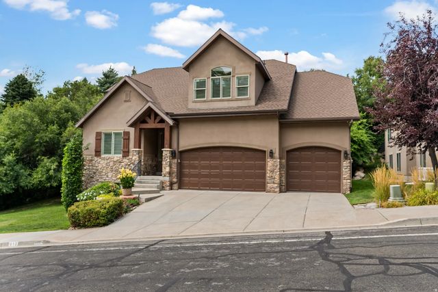 918 Mahogany Dr, Fruit Heights