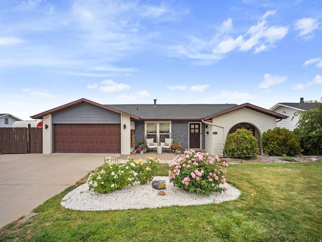 2415 E Campus Dr, Cottonwood Heights