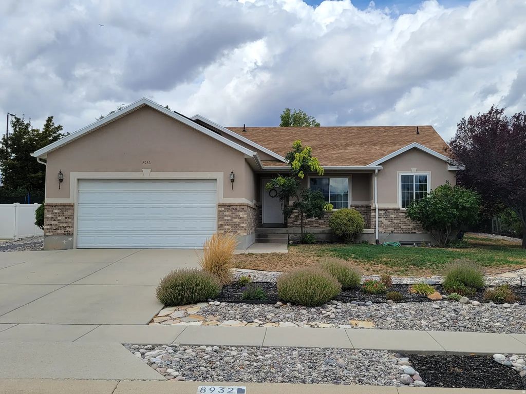 8932 S 5170 W, West Jordan