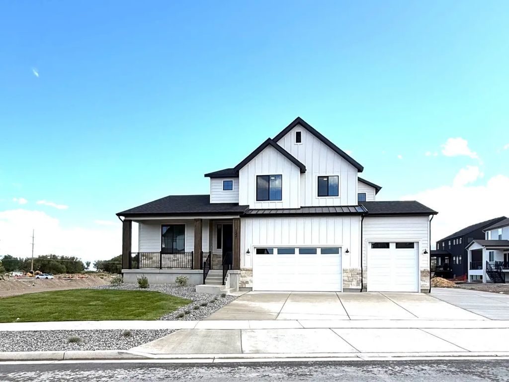 1557 E Livi Ln N 21, Saratoga Springs