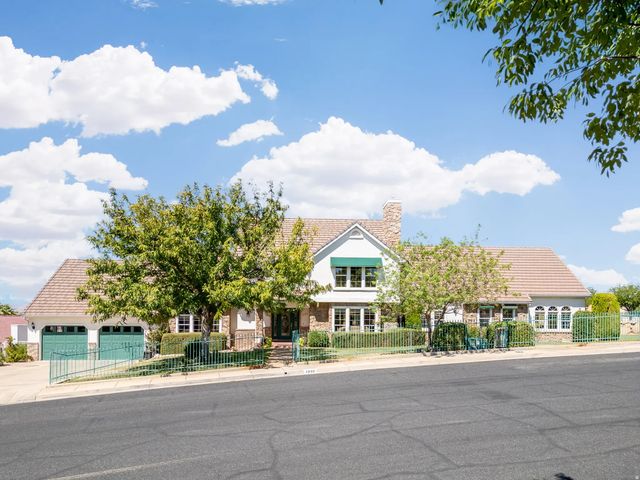 1690 S Point Dr, St. George