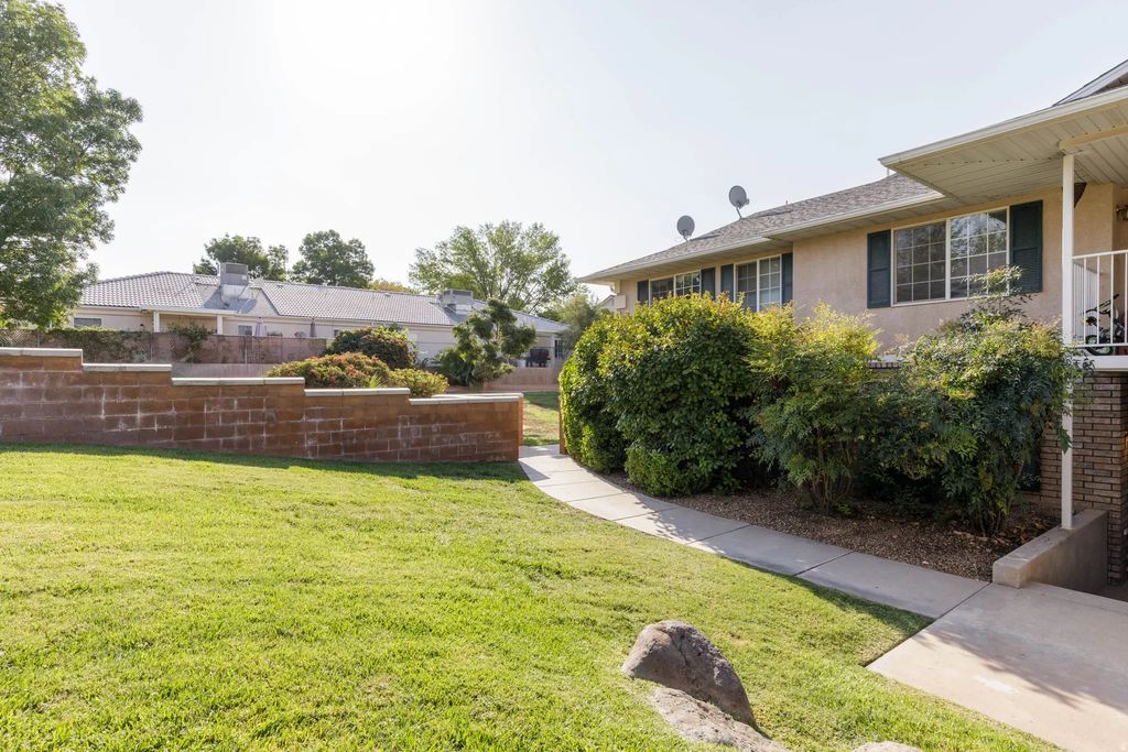 1074 N 1400 W, St. George