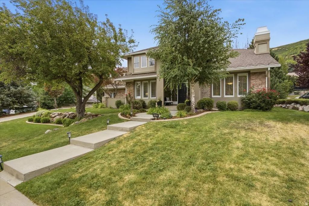 1963 E Maple Hollow Way S, Bountiful