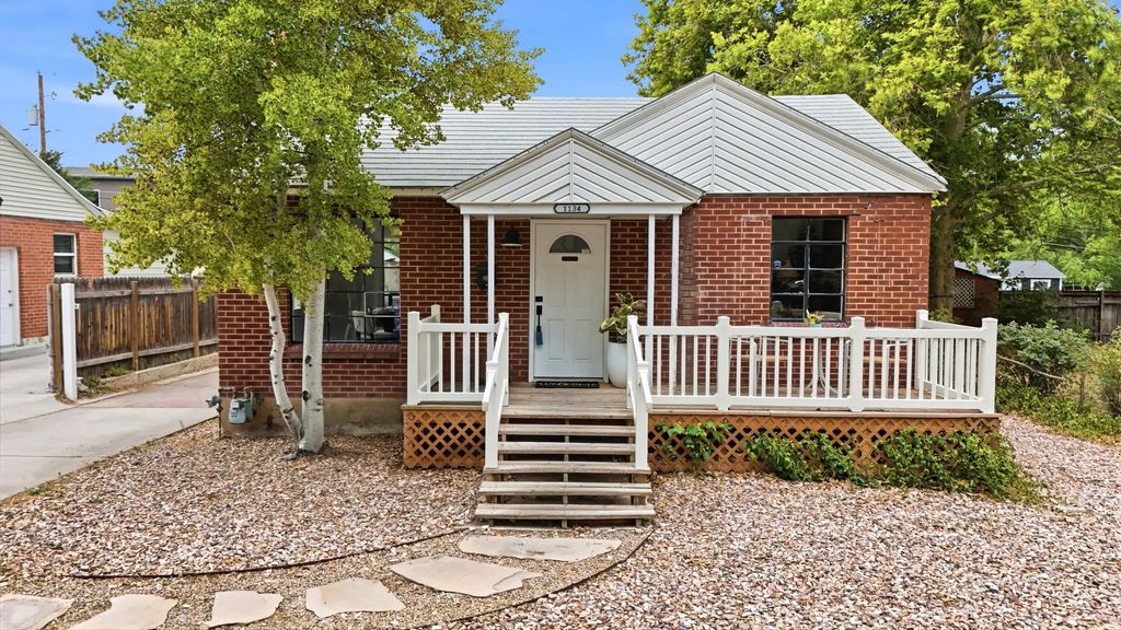 1134 E Lorraine Dr S, Salt Lake City