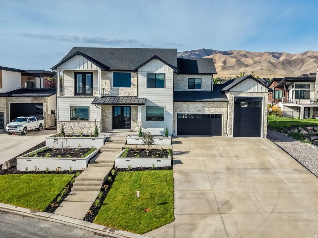 1627 S Wiltshire Ln W, Saratoga Springs