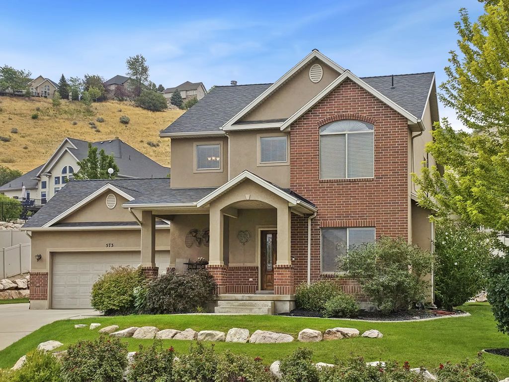 573 Canyon View Cir, North Salt Lake