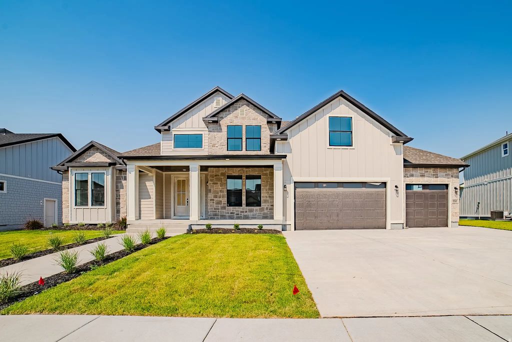 256 S Cottonwood Rd 7515, Vineyard