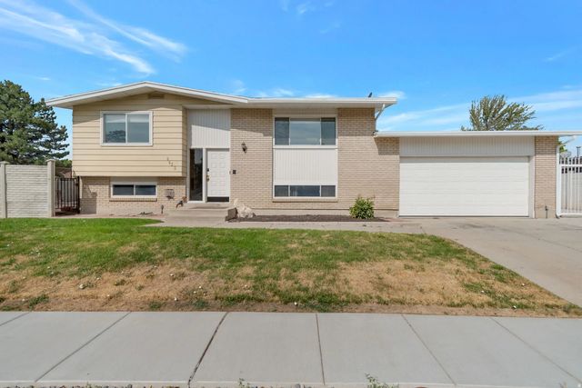6622 S Georgia Dr W, West Jordan