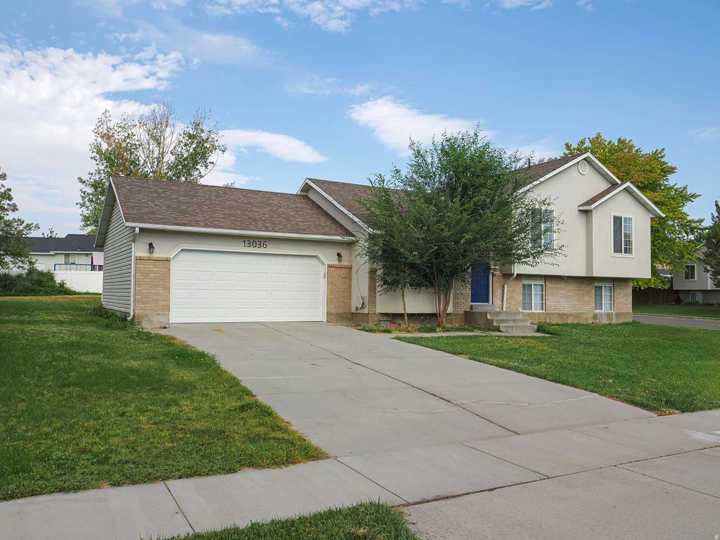 13036 S Quincee Ct, Riverton