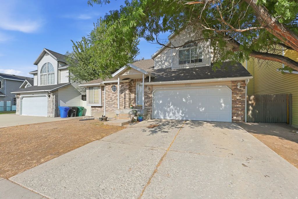 7975 S Palladium Dr, West Jordan