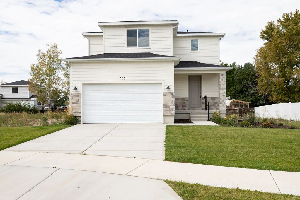 563 N 410 E #23 E, Salem