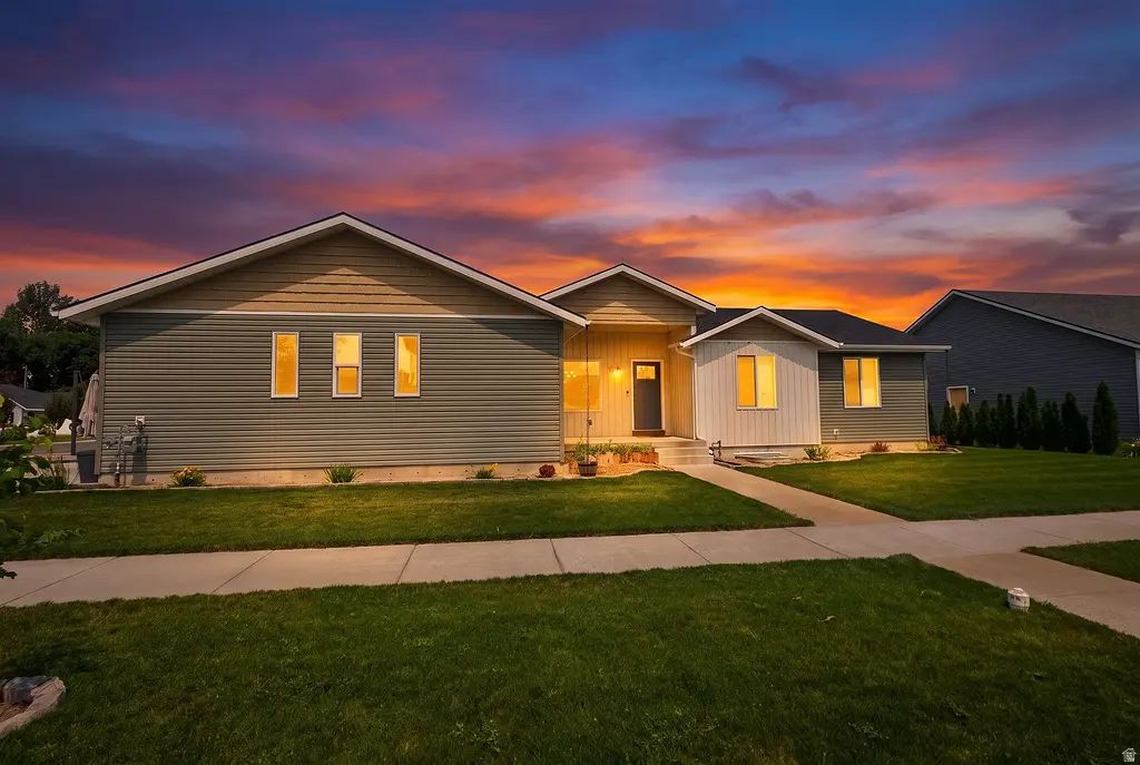 1132 Harris Loop, Blackfoot