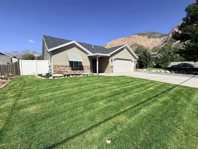 956 North St, Ogden