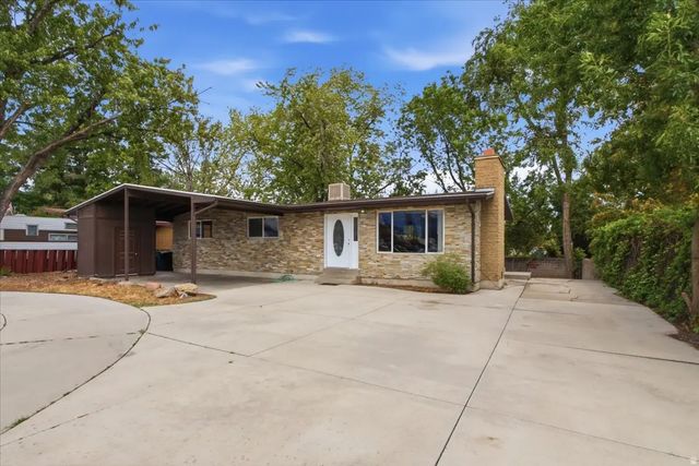 439 E Winchester, Murray