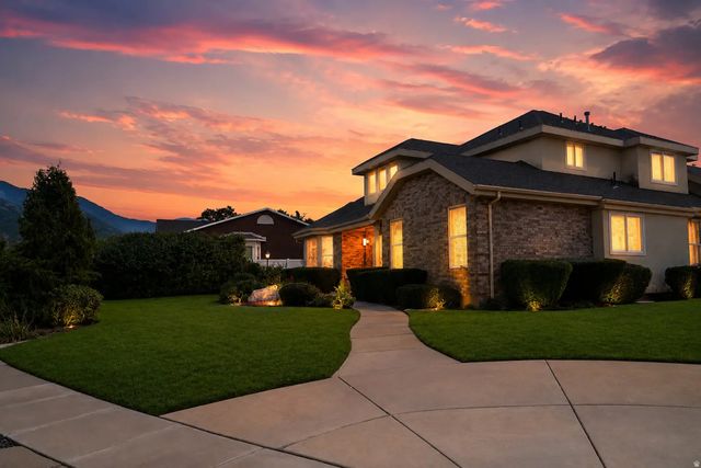 961 E 5700 S, South Ogden