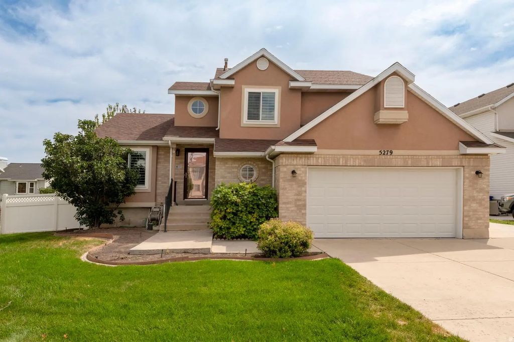 5279 S Chalk Mark Cir W, Taylorsville