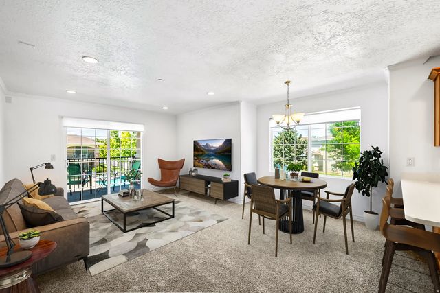 211 E Spencer Peak Way #h7, Draper