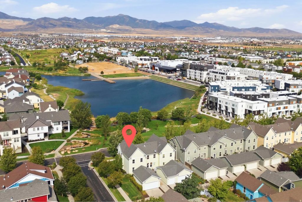 10537 S Oquirrh Lake Rd, South Jordan