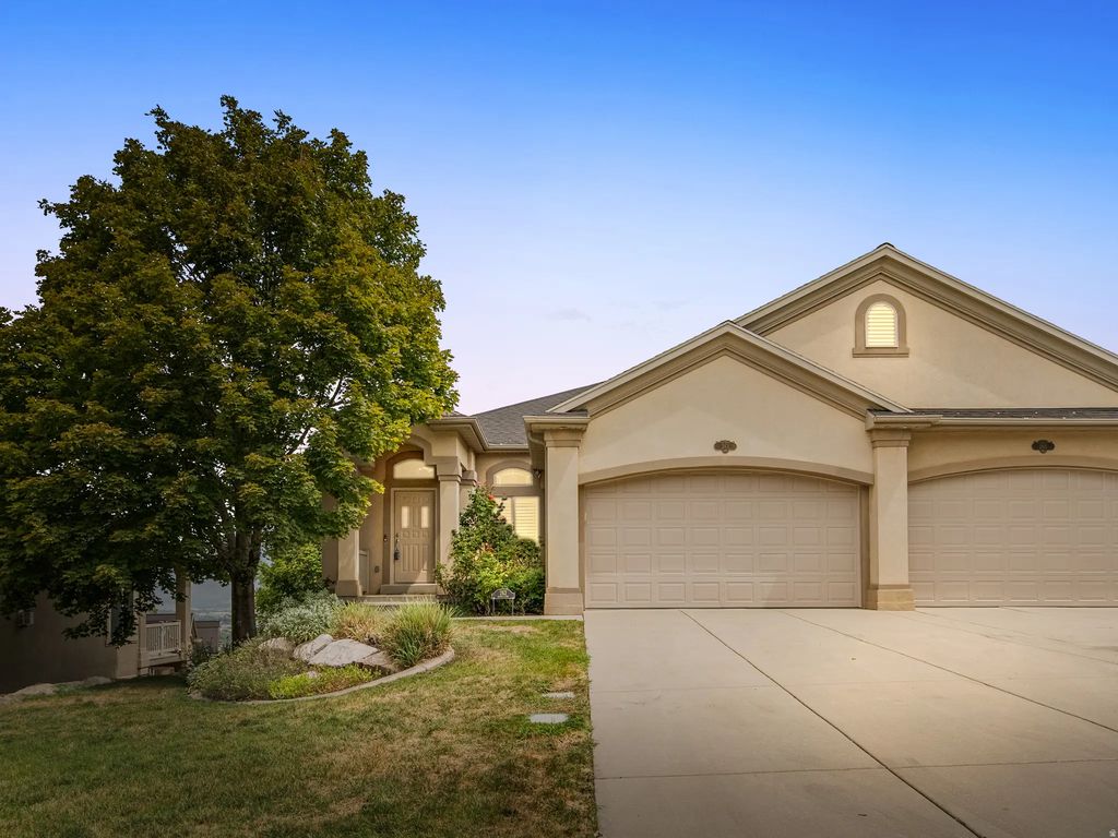 263 Edgemont Dr, North Salt Lake