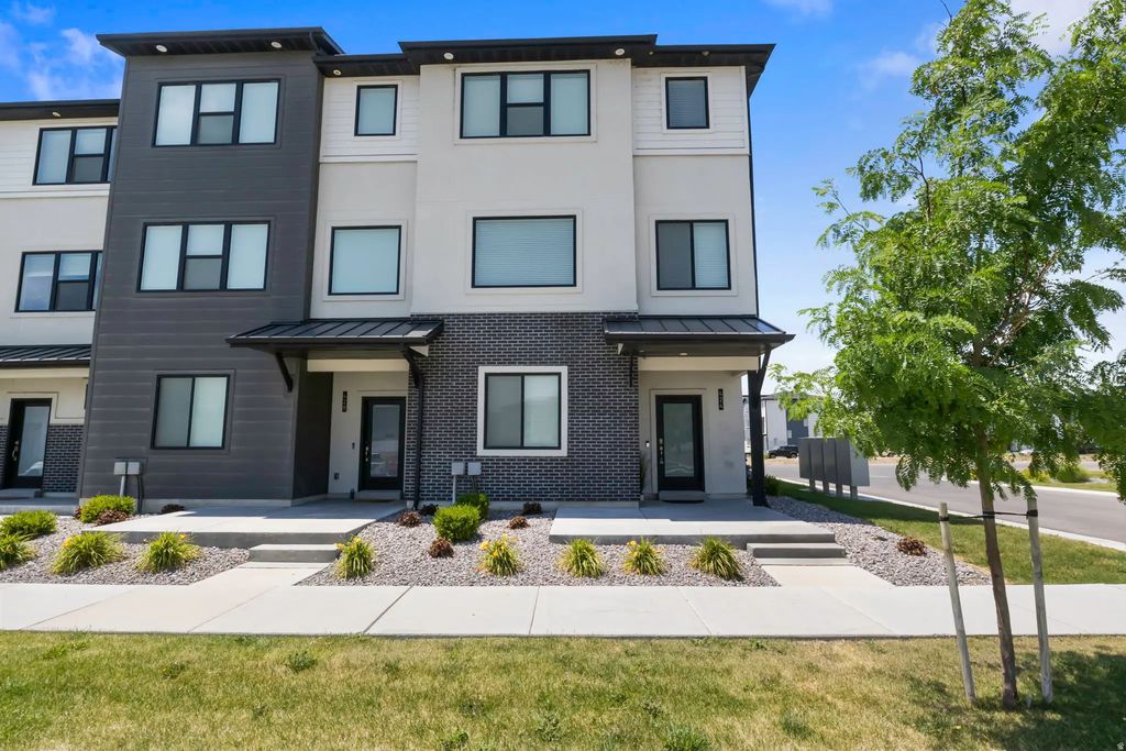 424 S 900 W, American Fork