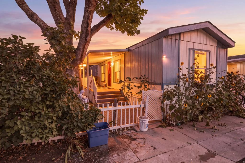 260 E 1100 N B13, North Salt Lake