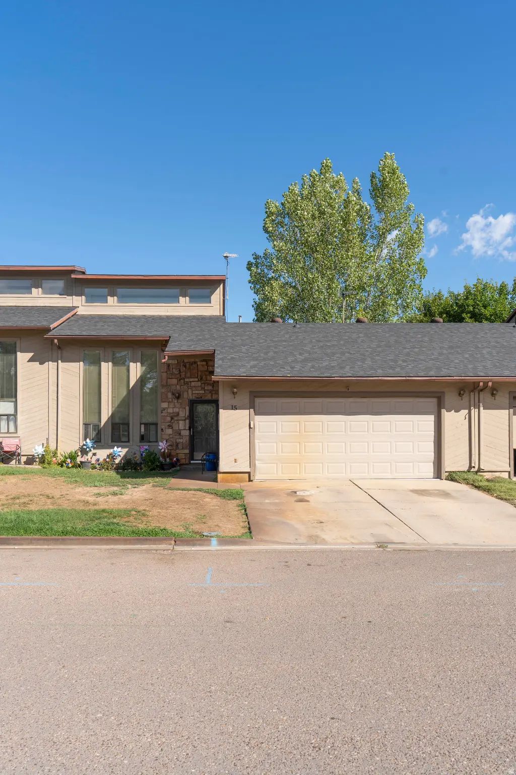 15 Ashley Park Estates Dr, Vernal