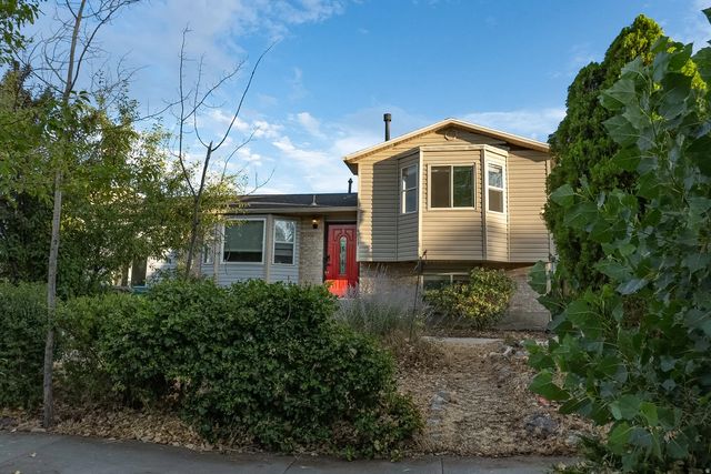 4917 W Shooting Star Ave S, West Jordan