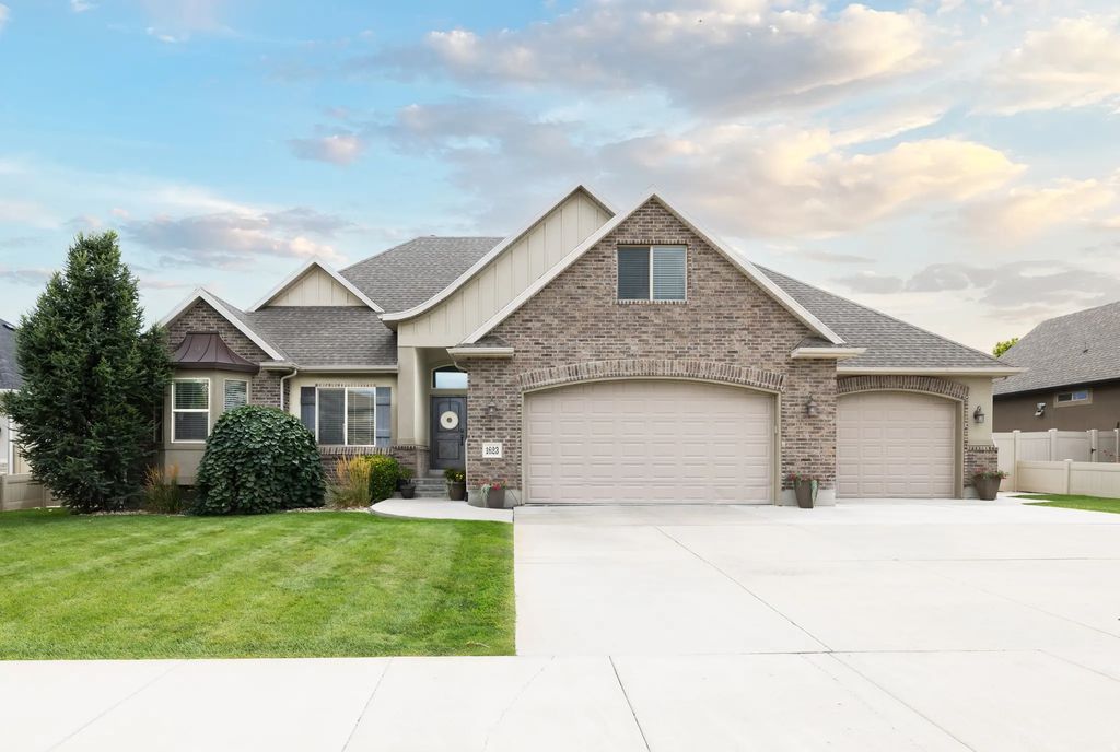 1623 W Hunters Cir, South Jordan