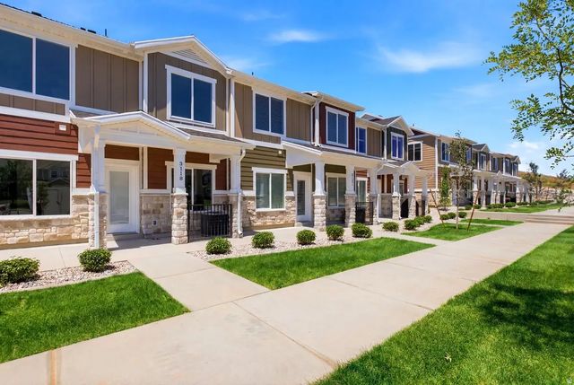 3102 N 1675 E 108, Layton