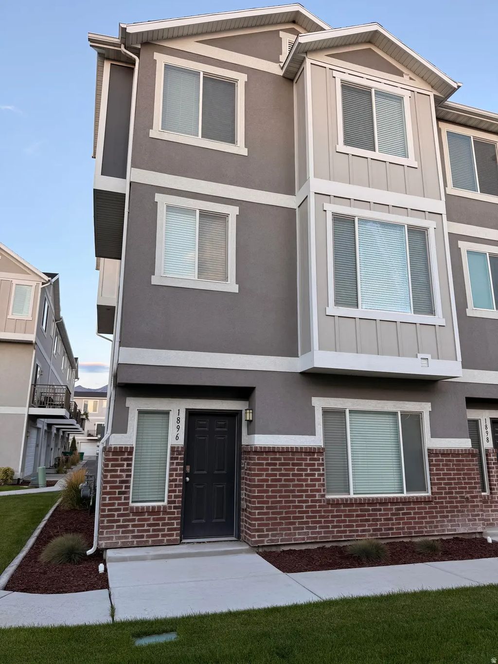 1896 S 1030 W 412, Orem
