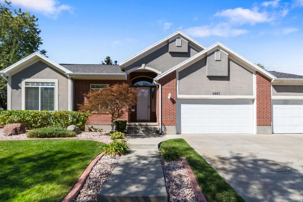 4883 W Skye Dr, South Jordan