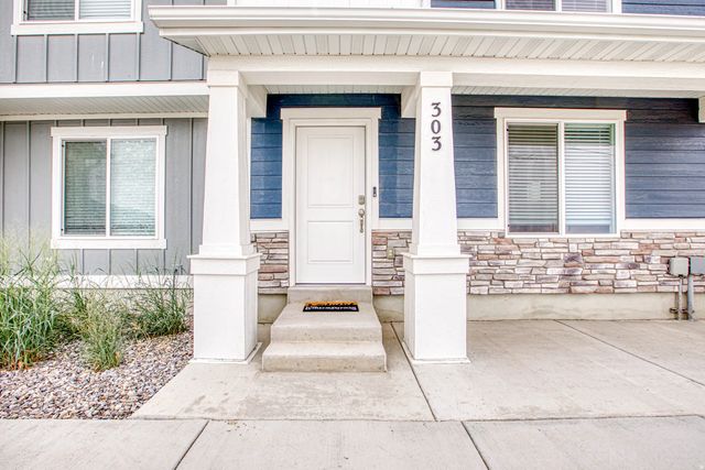 303 E Serenity Ave 1018, Tooele