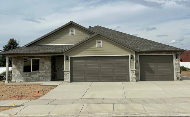 2766 W 2495 S 204, Syracuse