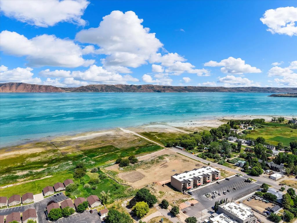 48 E 50 St S 7, Garden City