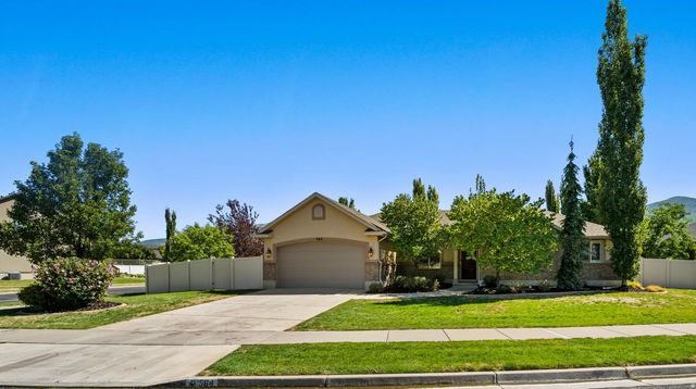 564 N Spring Meadow Ln. Ln W, Farmington