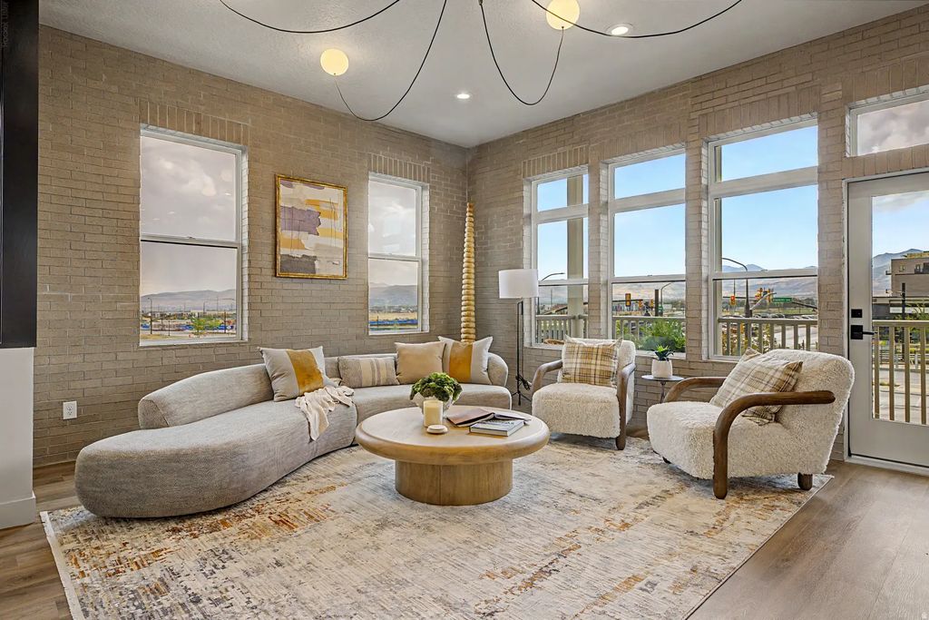 5342 W Center Field Dr S 108, South Jordan