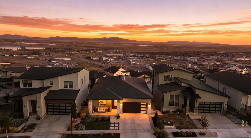 111 E Miller Ave, North Salt Lake