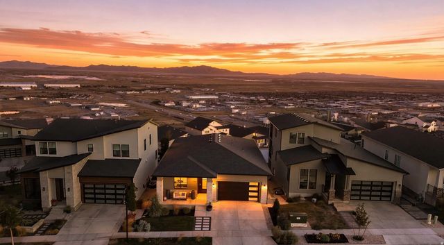 111 E Miller Ave, North Salt Lake