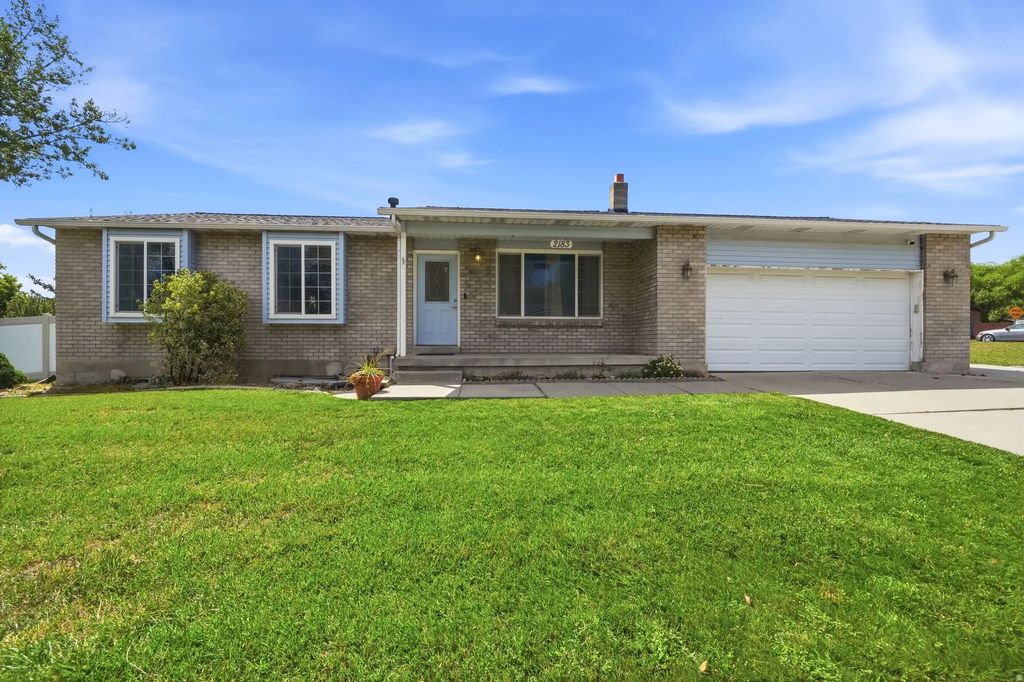 2183 Gregory Ave, Riverton