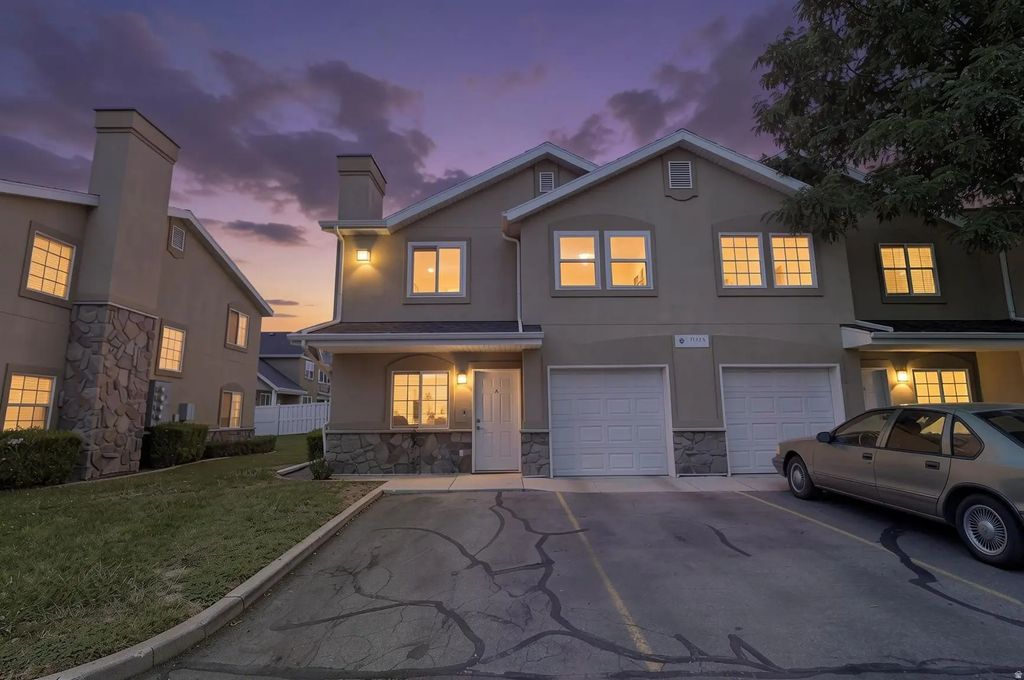 7122 Longitude Ln A, West Jordan