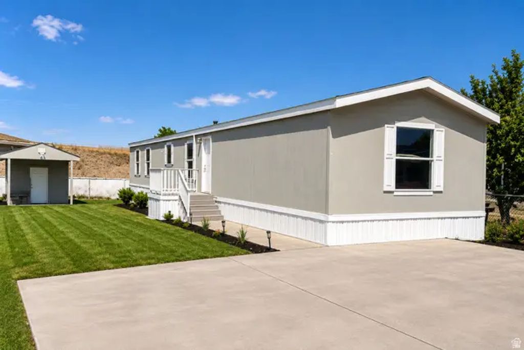 125 Green Pines Ave D024, Tooele