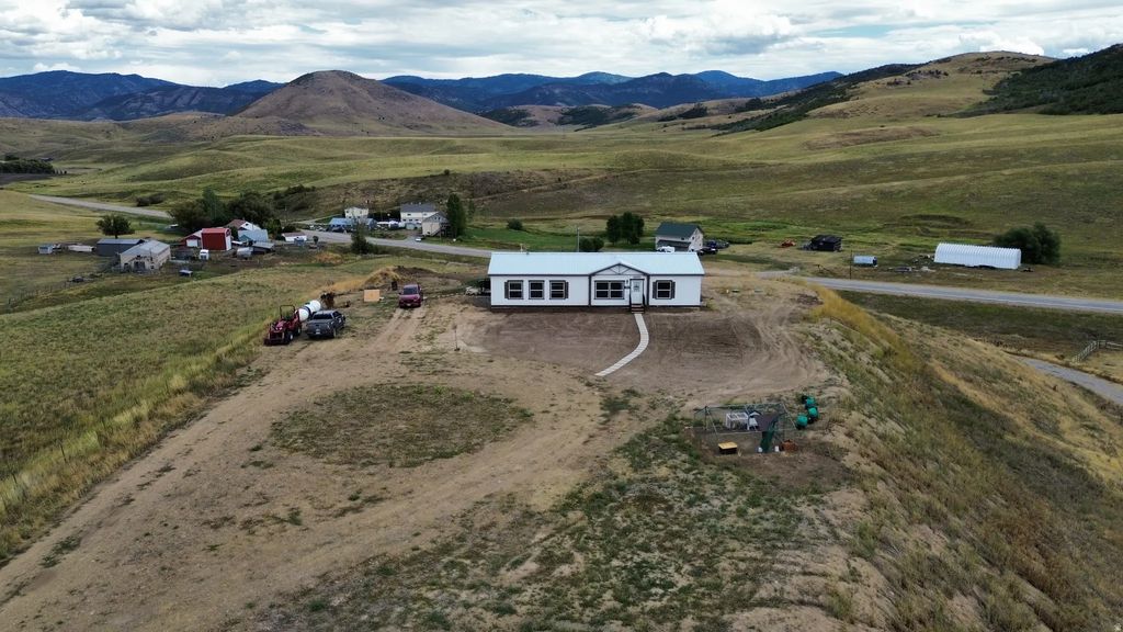 11865 N Highway 34, Preston