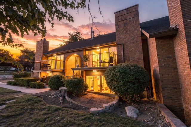 1243 E Cottonwood Hills Dr, Sandy
