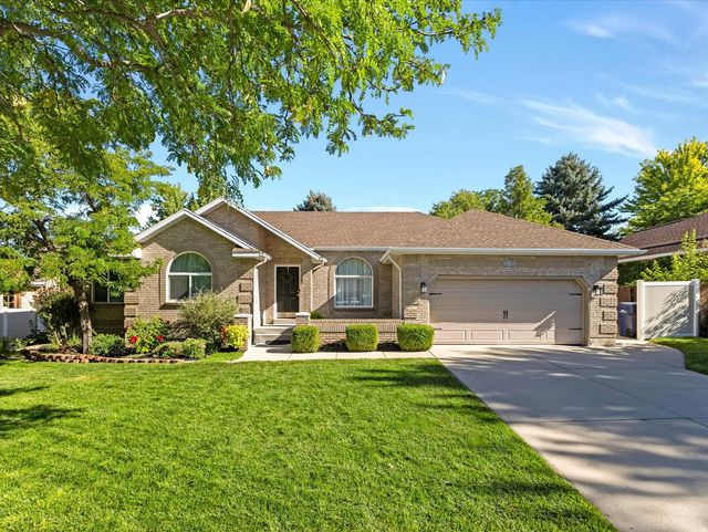 2047 E Village Point Way, Sandy