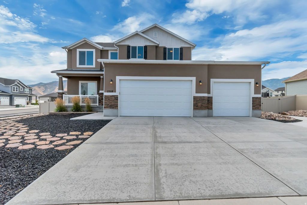 2358 N 330 W, Tooele