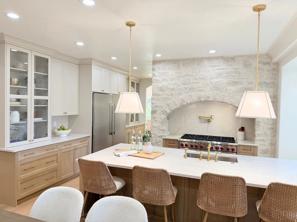 1938 E Vintage Woods Ct S, Holladay