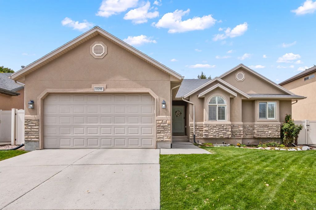 13298 S Cedar Park Dr, Herriman