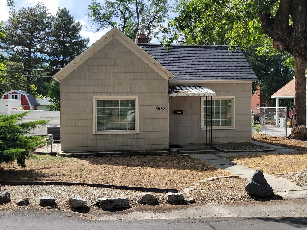 8588 S 100 E, Sandy
