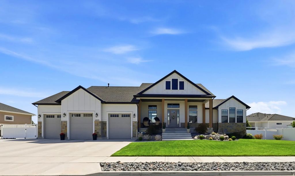 4331 W 475 S, West Point